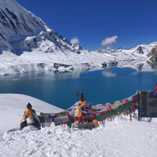 Tilicho Lake Trek 5 days - Scenic Lake Views