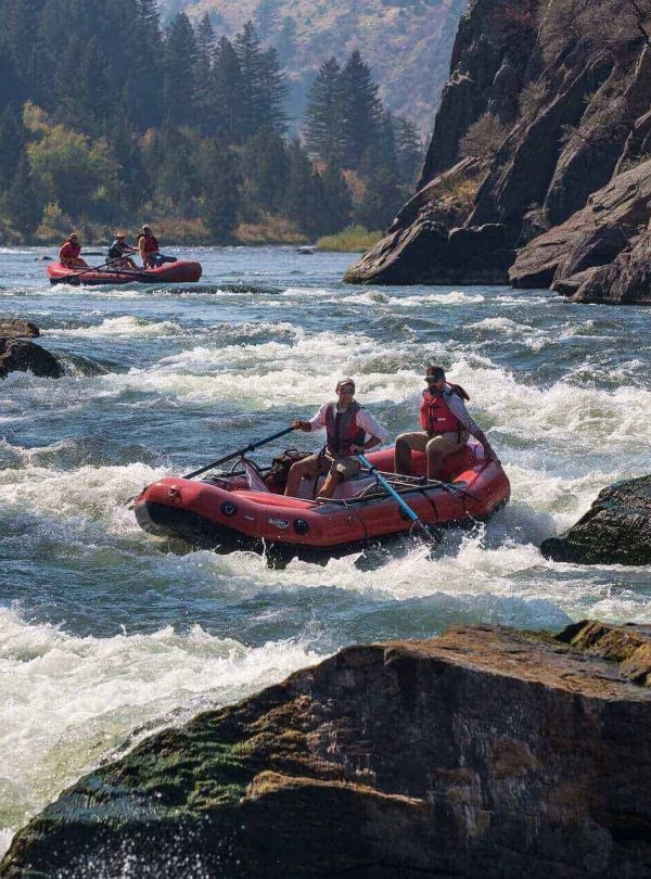 rafting in Nepal