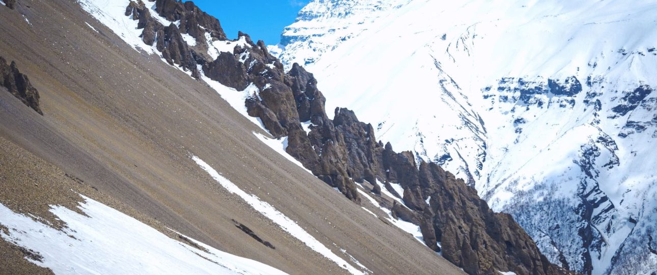 Cho La Pass