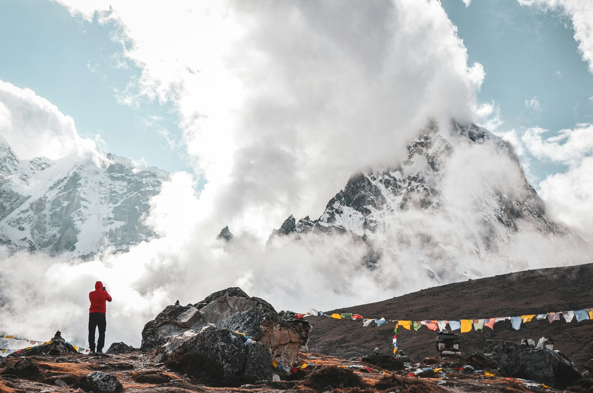 Everest Trekking