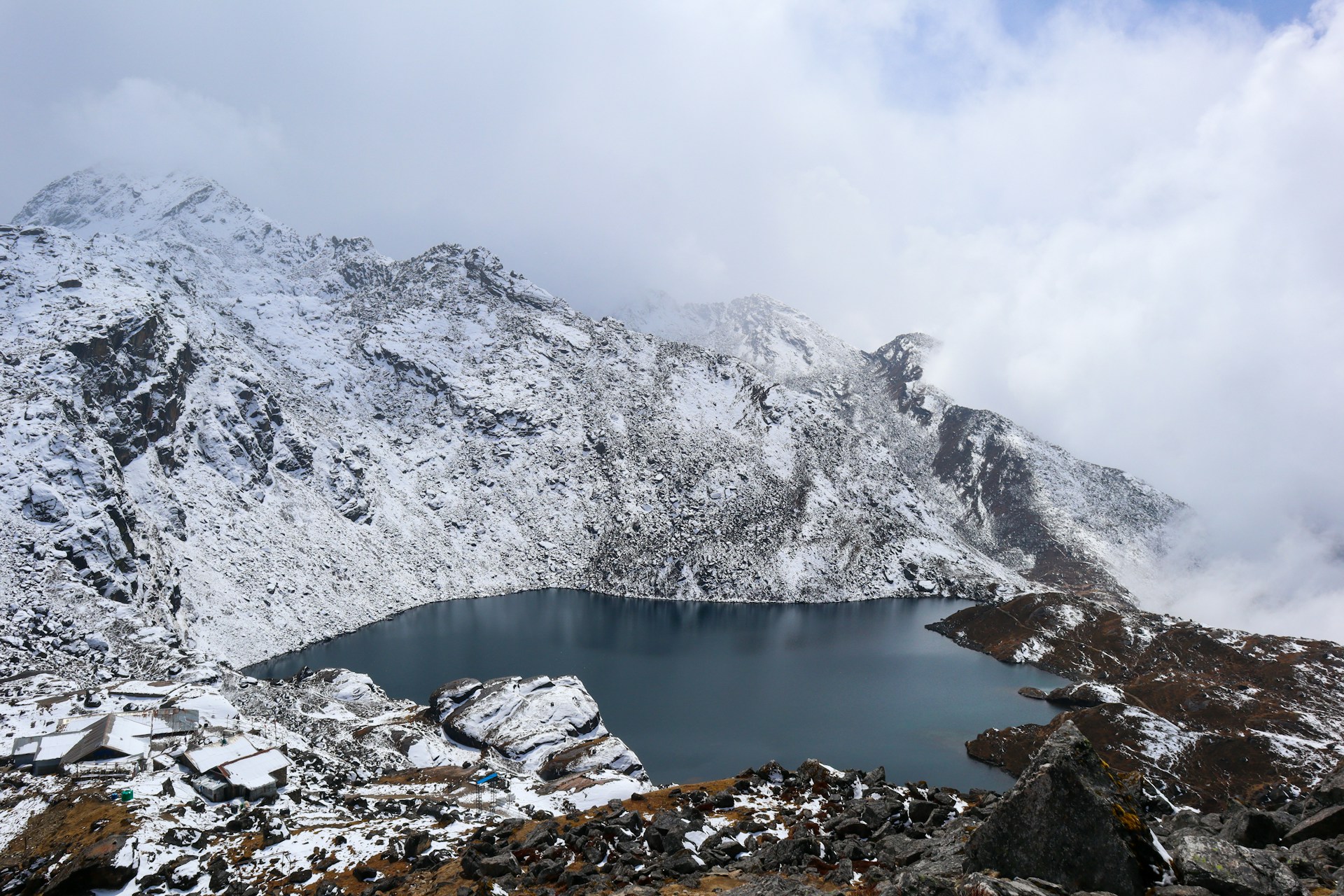 Gosikunda Lake Trek