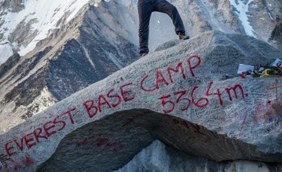 Everest base camp trekking guide
