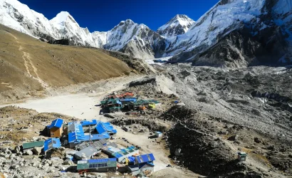 flying to Lukla